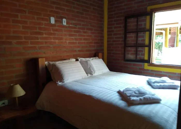 Hotel com jacuzzi: Pousada E Restaurante Recanto Do Pico